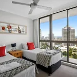 Capricorn One Beachside Holiday Apartments - Official