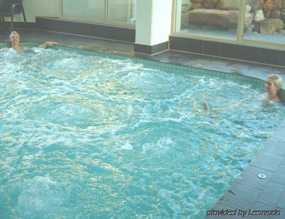 Capricorn One Beachside - Official 4* Gold Coast