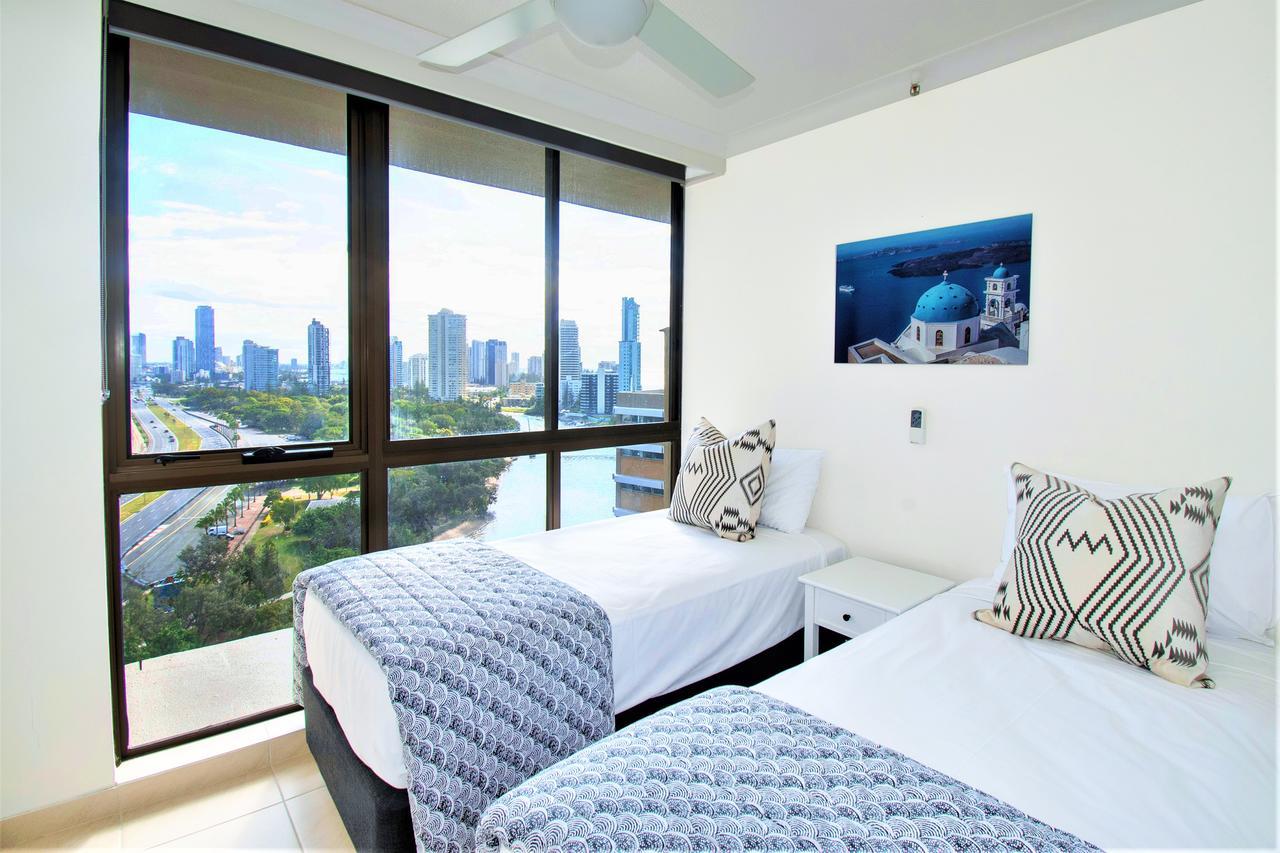 Aparthotel Capricorn One Beachside - Official
