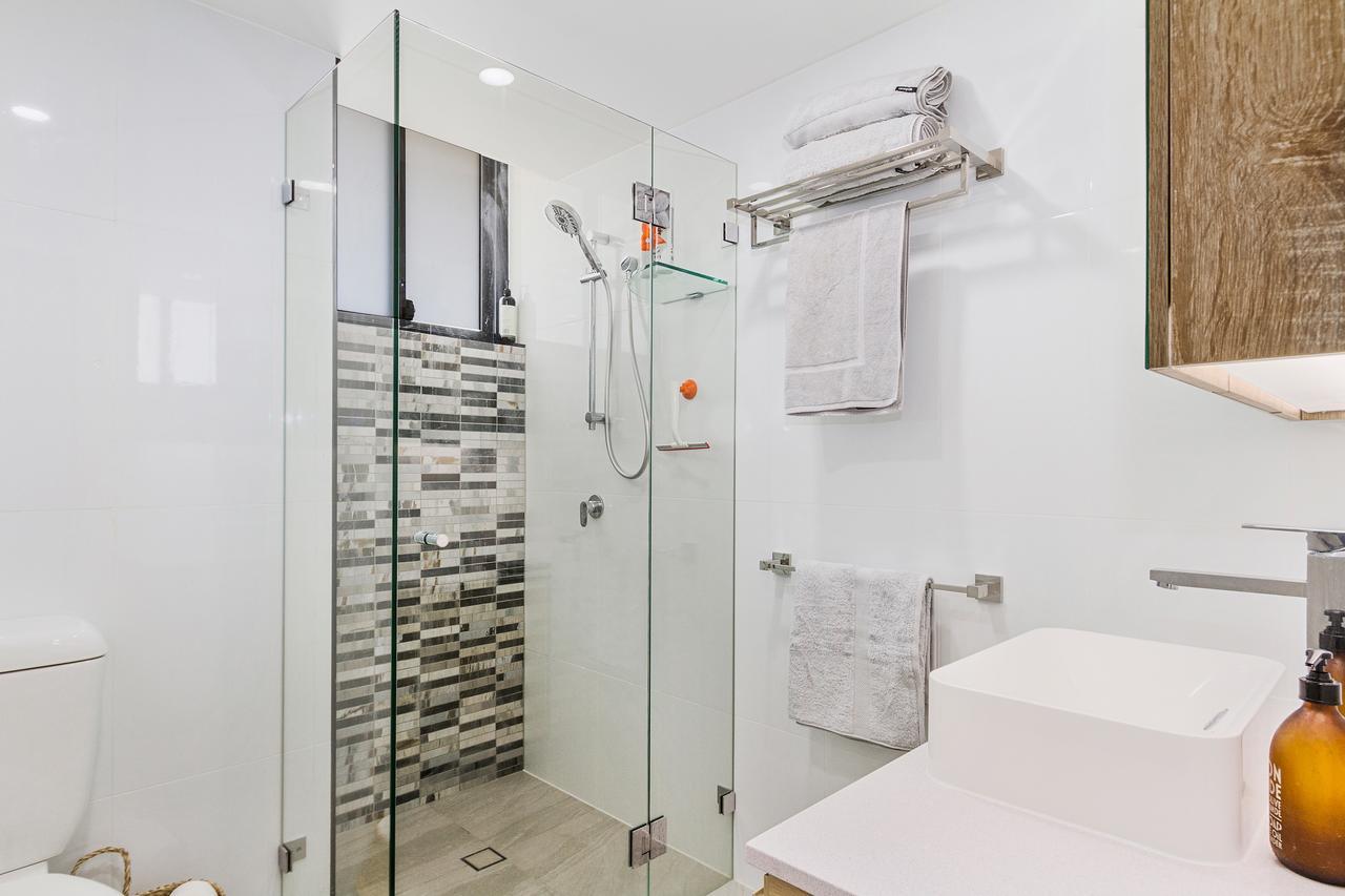Capricorn One Beachside - Official Aparthotel 4*