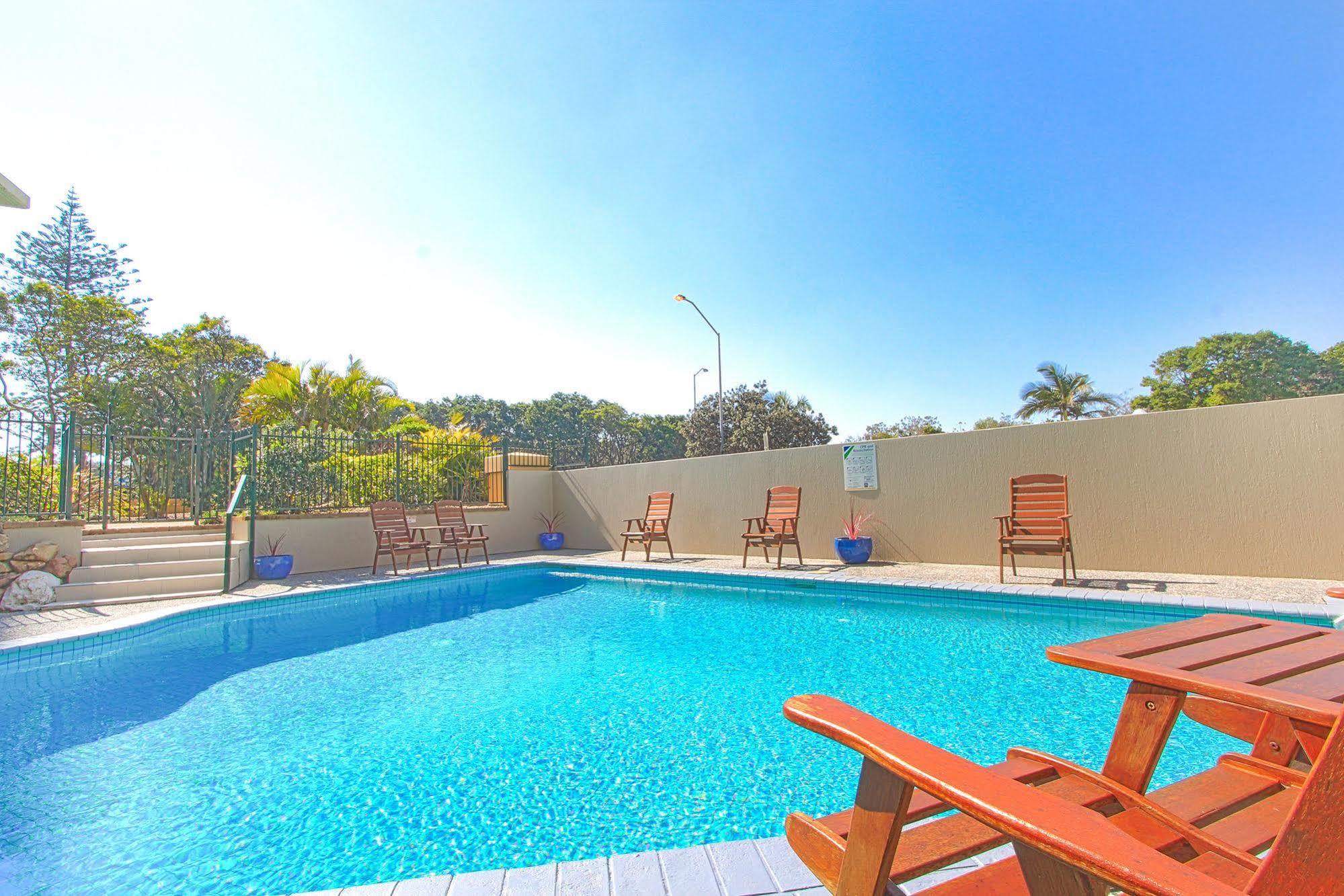 Aparthotel Capricorn One Beachside - Official