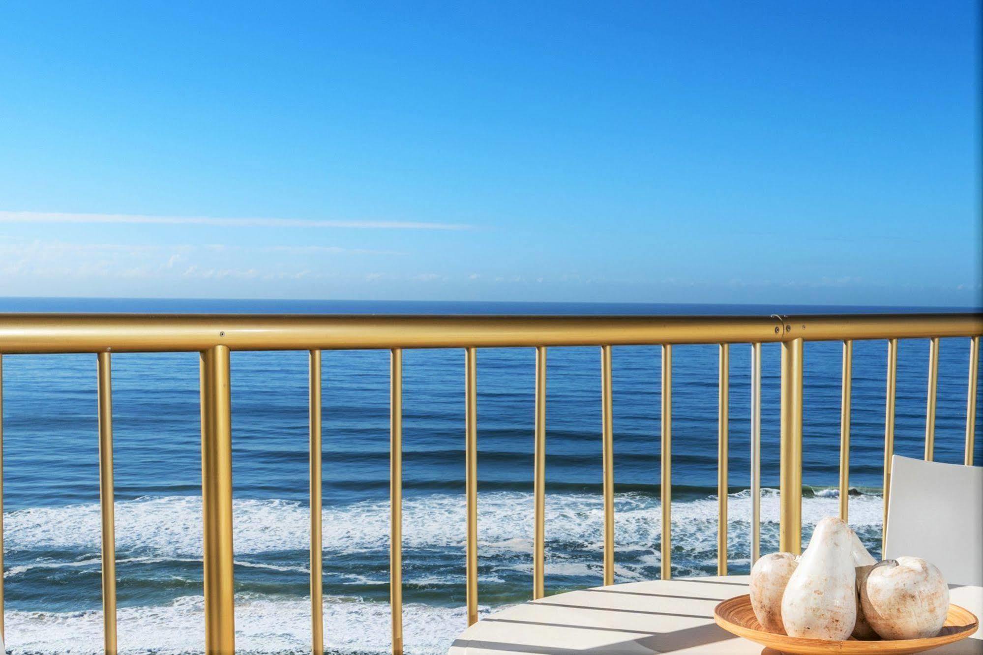 Capricorn One Beachside - Official