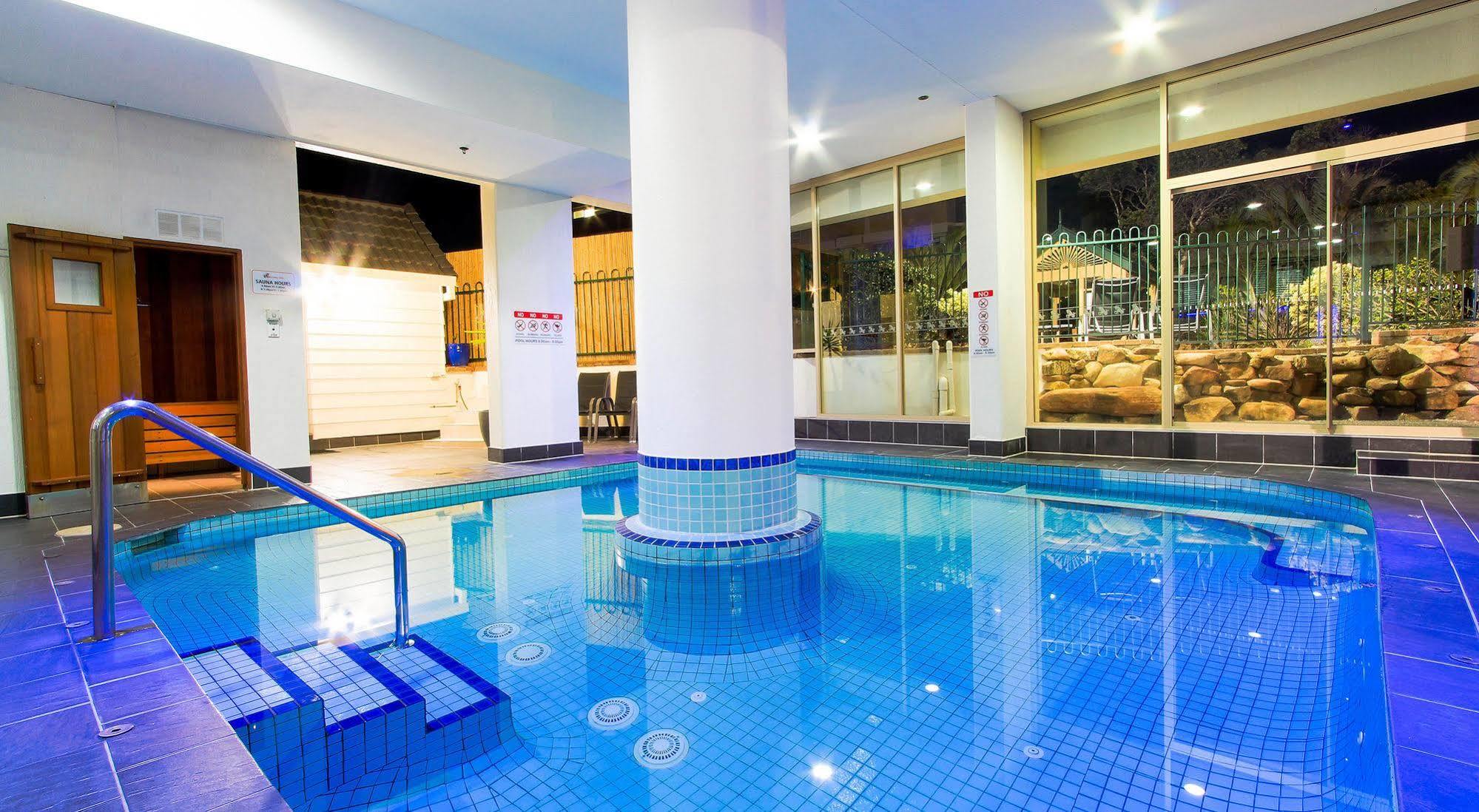Capricorn One Beachside - Official Gold Coast